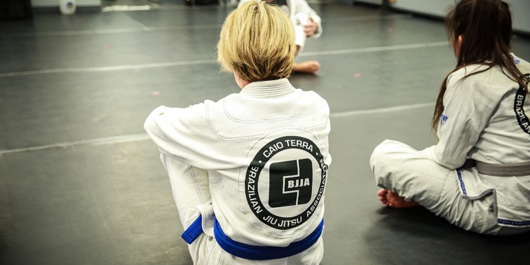 bjj academy woman in gi