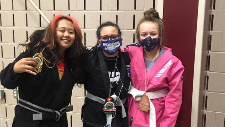 teen girls bjj classes