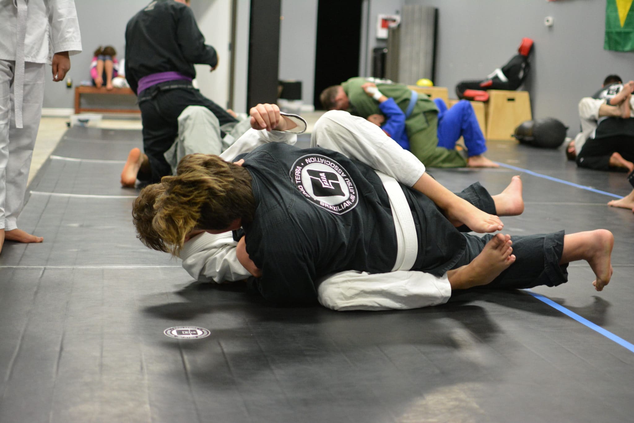 2 Jiu Jitsu Set Ups to Triangle Finishes OTOMI MARTIAL ARTS